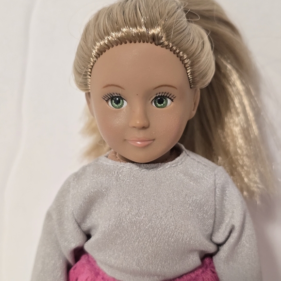 4 Mini Dolls Bundle - Lori Doll, Chelsea Doll, DC Comics Super Hero & Batgirl - Picture 11 of 15